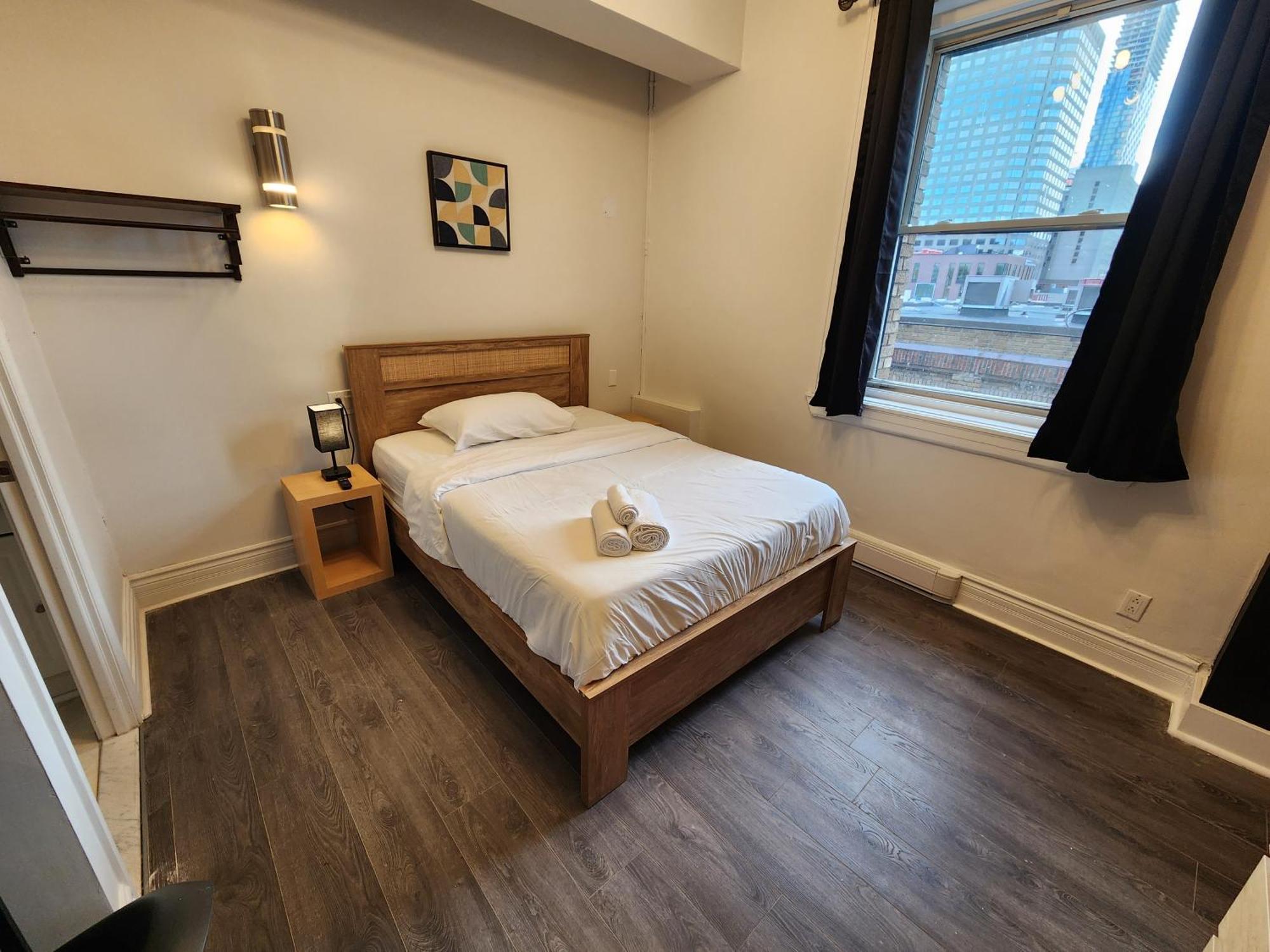 Le Sand & Stone Hotel Montréal Szoba fotó